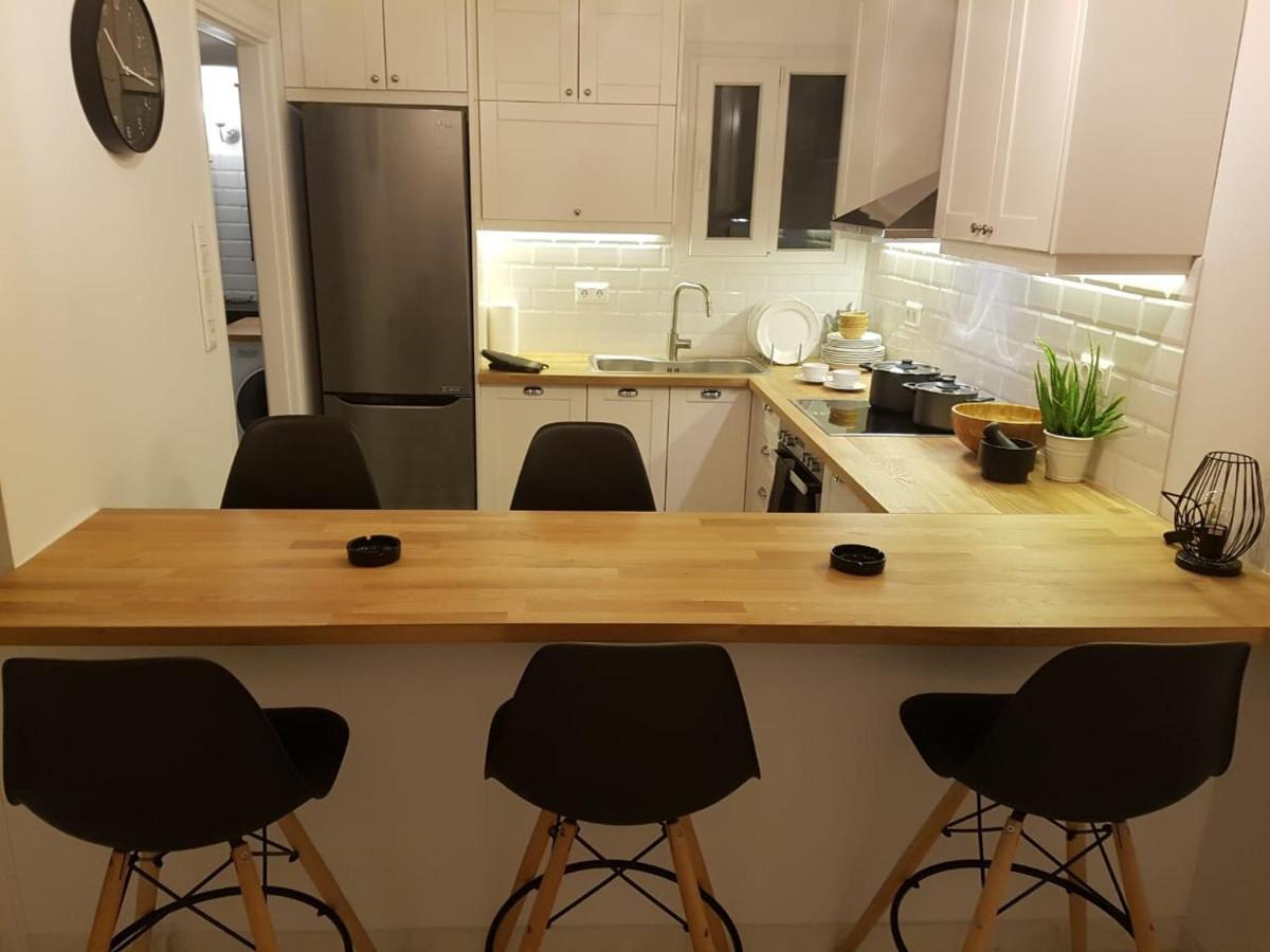 Fully Equiped Design Apartment With Excellent View/ Easy Parking Афины Экстерьер фото