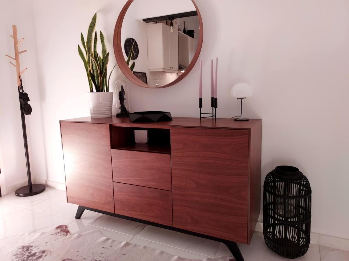Fully Equiped Design Apartment With Excellent View/ Easy Parking Афины Экстерьер фото